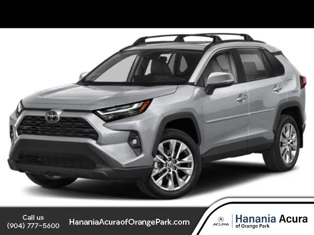 2024 Toyota RAV4 XLE FWD's photo
