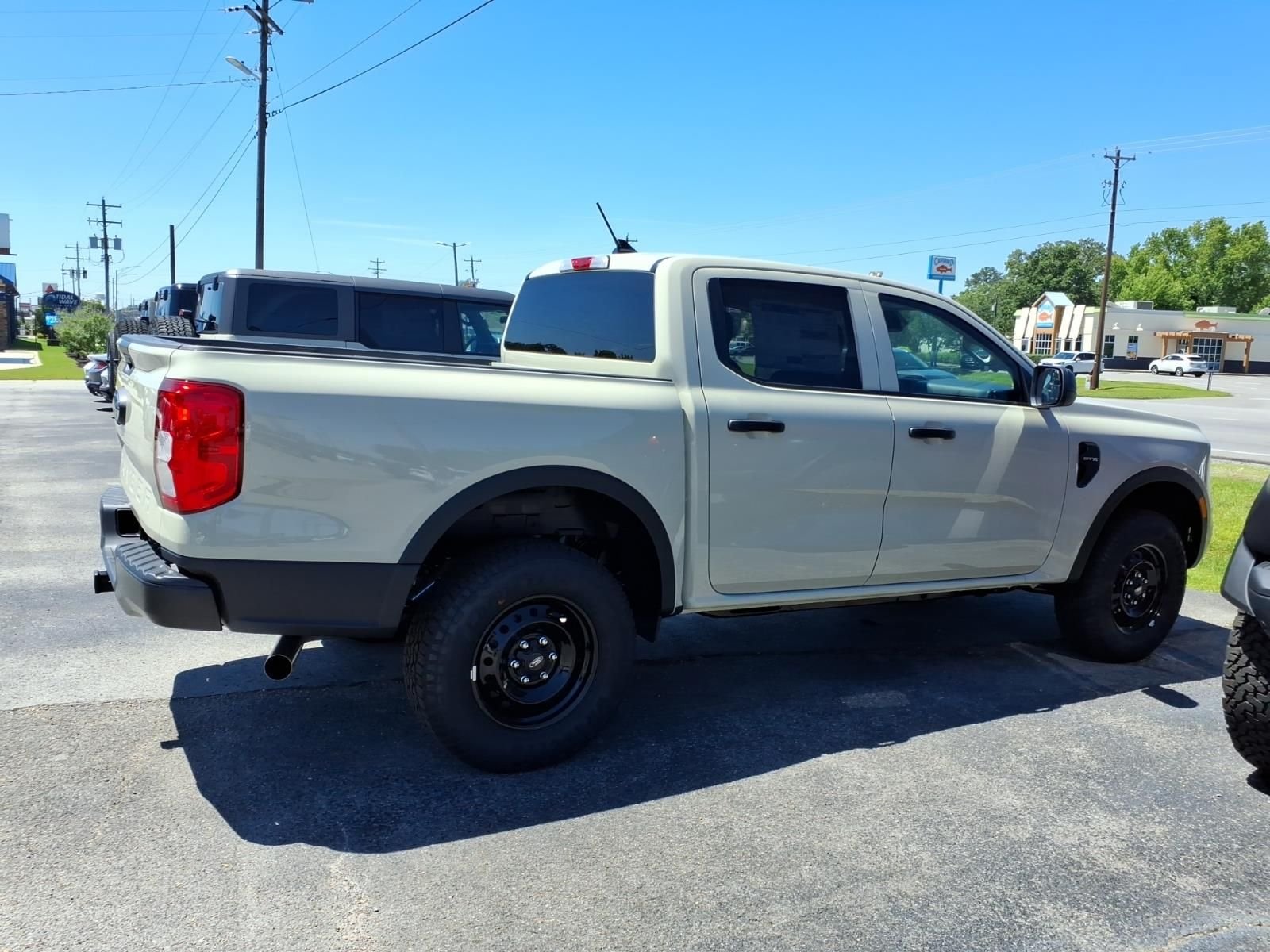 Used 2026 Tan Ford XL image 5