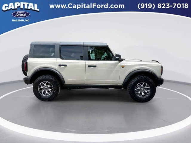 Used 2025 Beige Ford Badlands image 9
