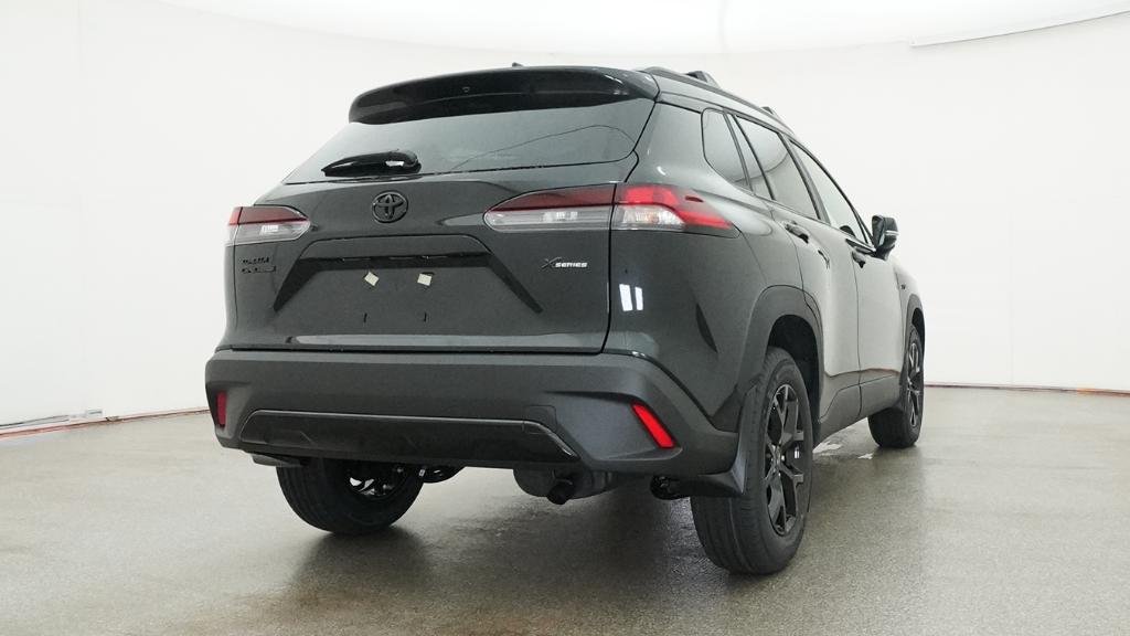 2026 Toyota Corolla Cross LE - Photo 20