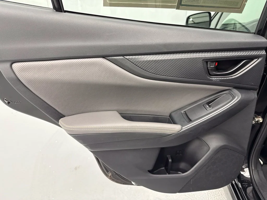 2022 Subaru Crosstrek SPORT SUV Slide 17
