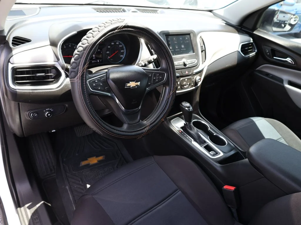Used 2019 White Chevrolet LS image 12