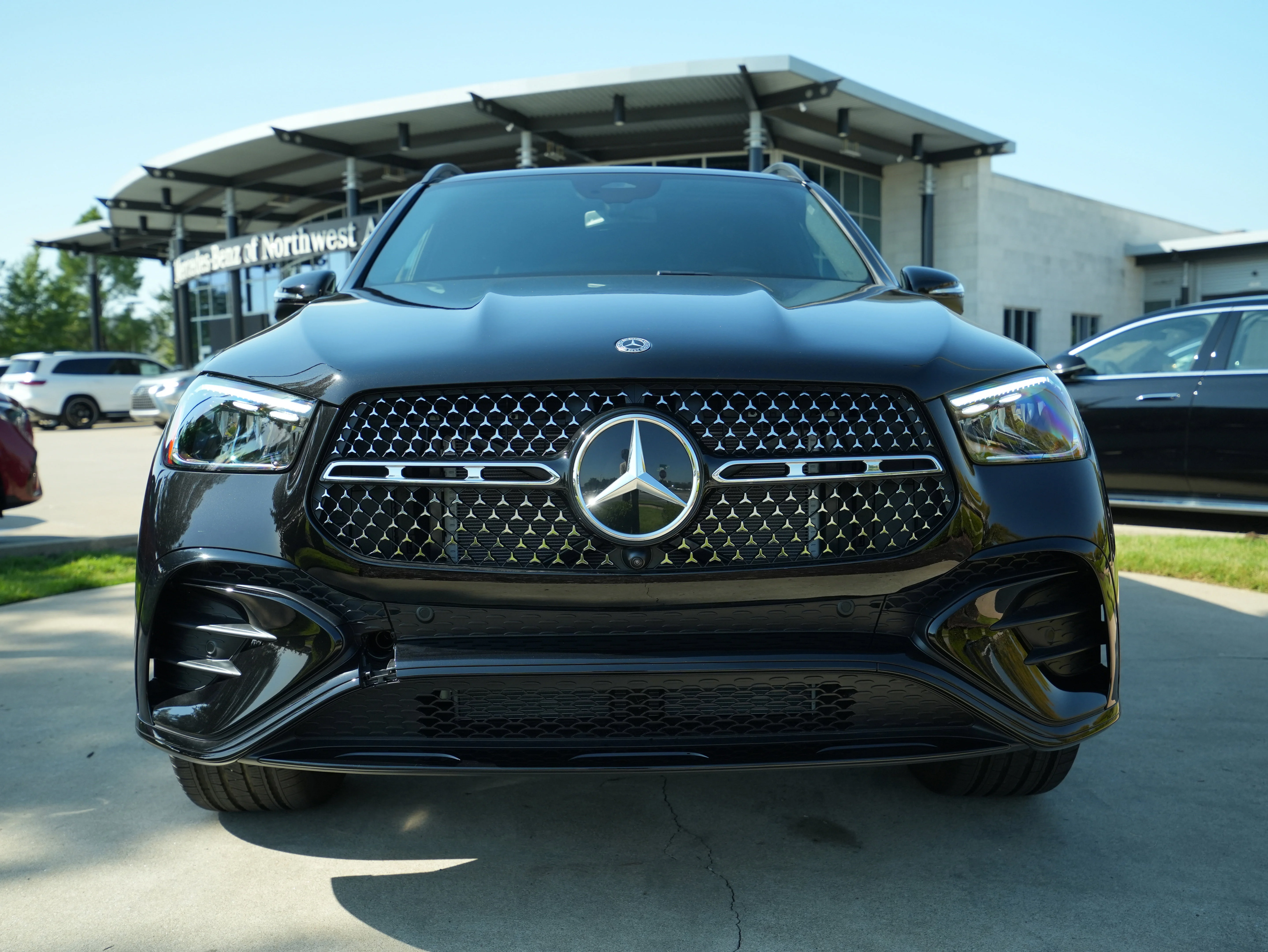 Certified Used 2026 Obsidian Black Metallic Mercedes-Benz GLE 350 image 11