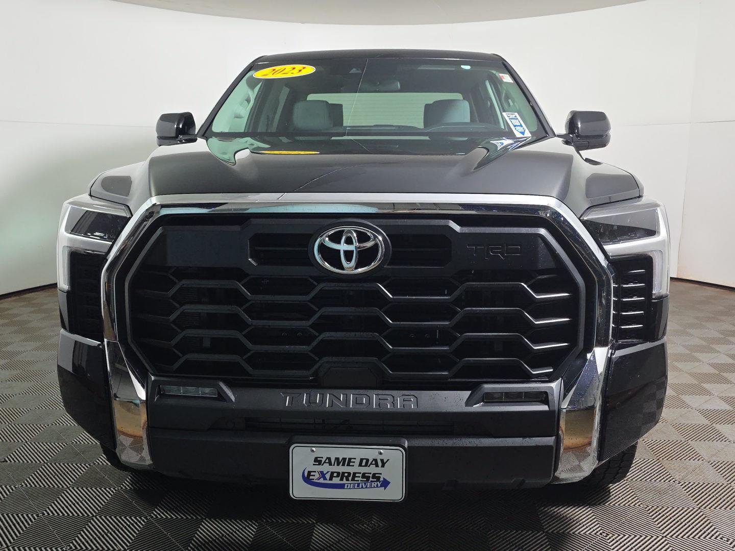 Used 2023 Midnight Black Metallic Toyota SR5 image 7