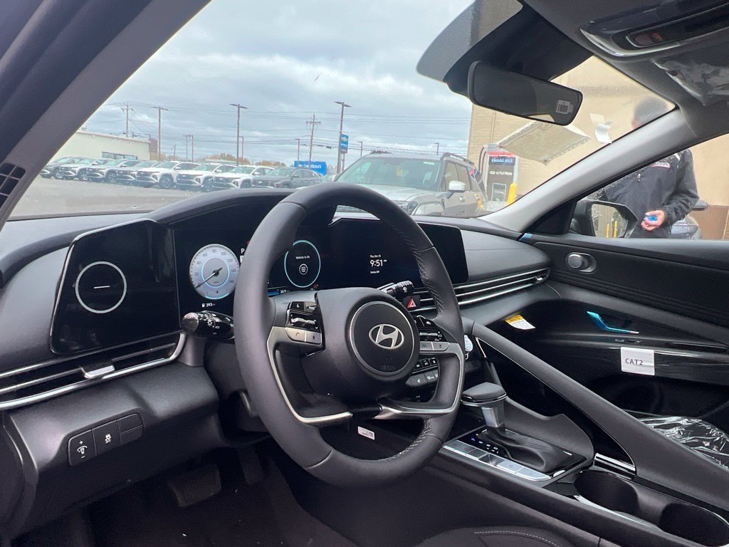 Certified Used 2024 Gray Hyundai SEL image 10