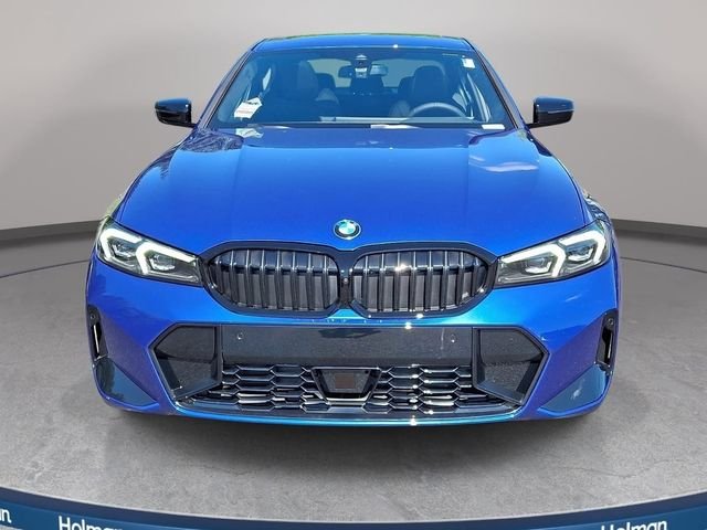 New 2026 Portimao Blue Metallic BMW 330i xDrive image 2