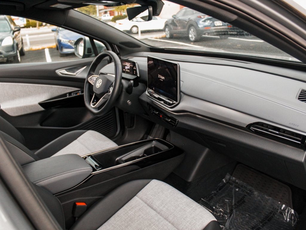 Used 2025 silver mist metallic Volkswagen Pro image 26