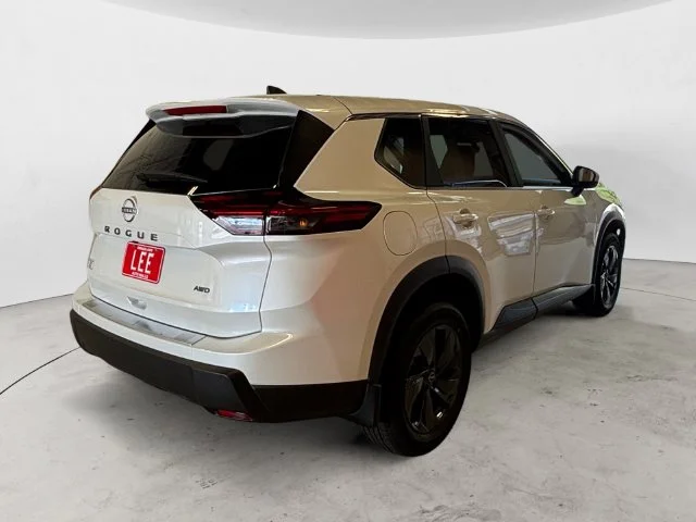 New 2026 White Nissan SV image 5
