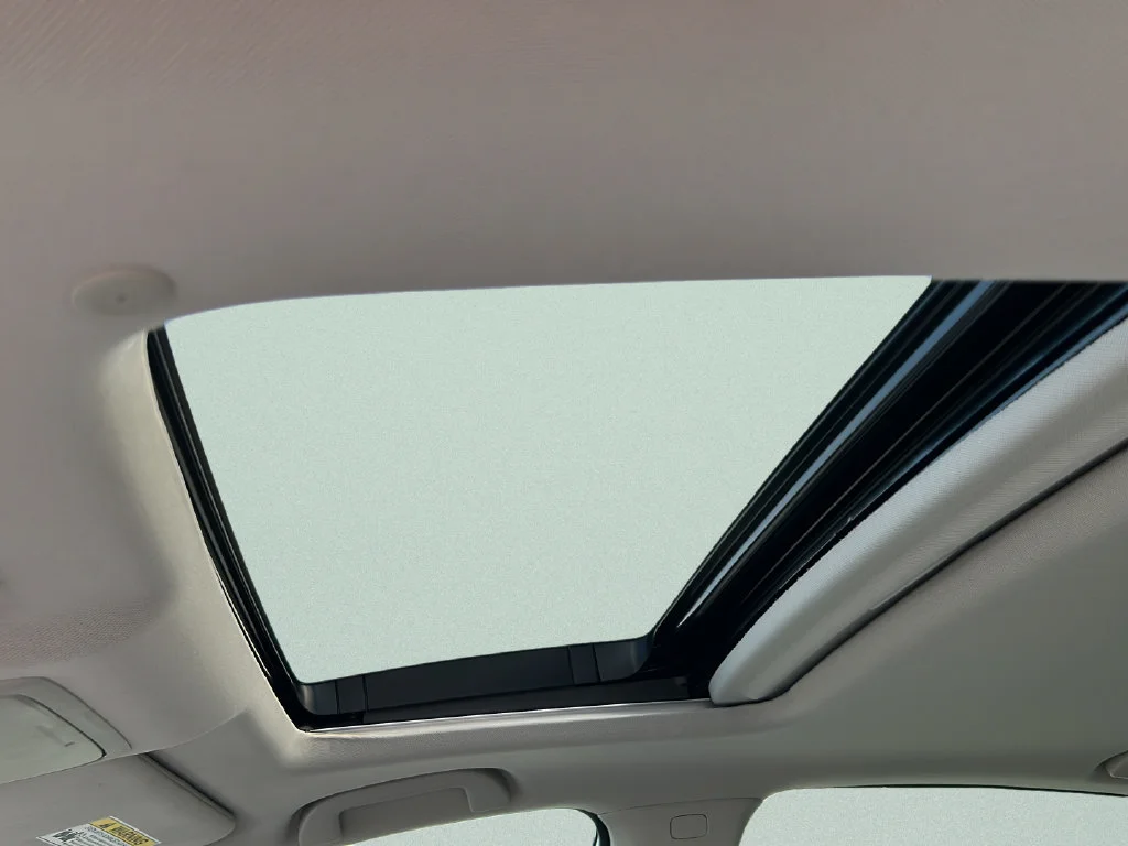 Used 2022 White Honda EX-L image 18