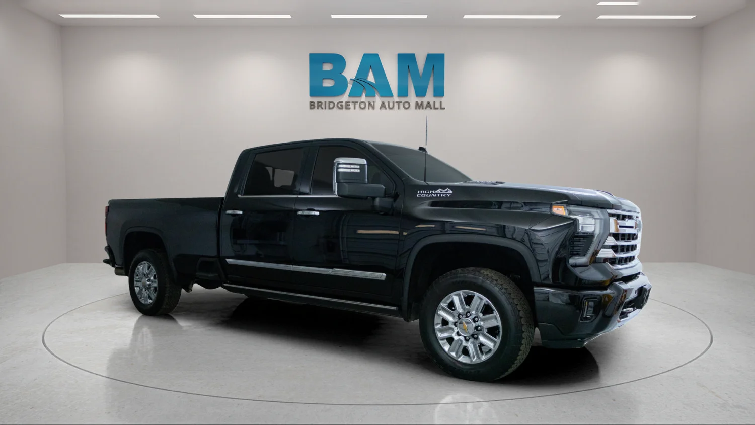Used 2024 Black Chevrolet High Country image 1