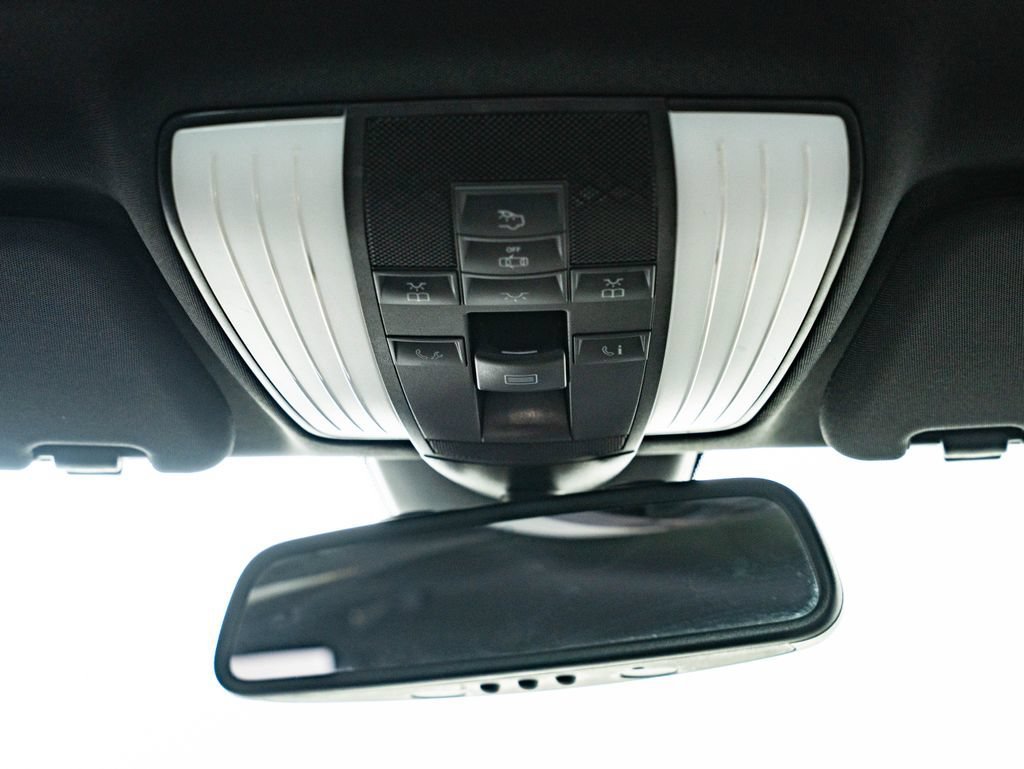 Used 2012 White Mercedes-Benz E 350 Luxury image 45