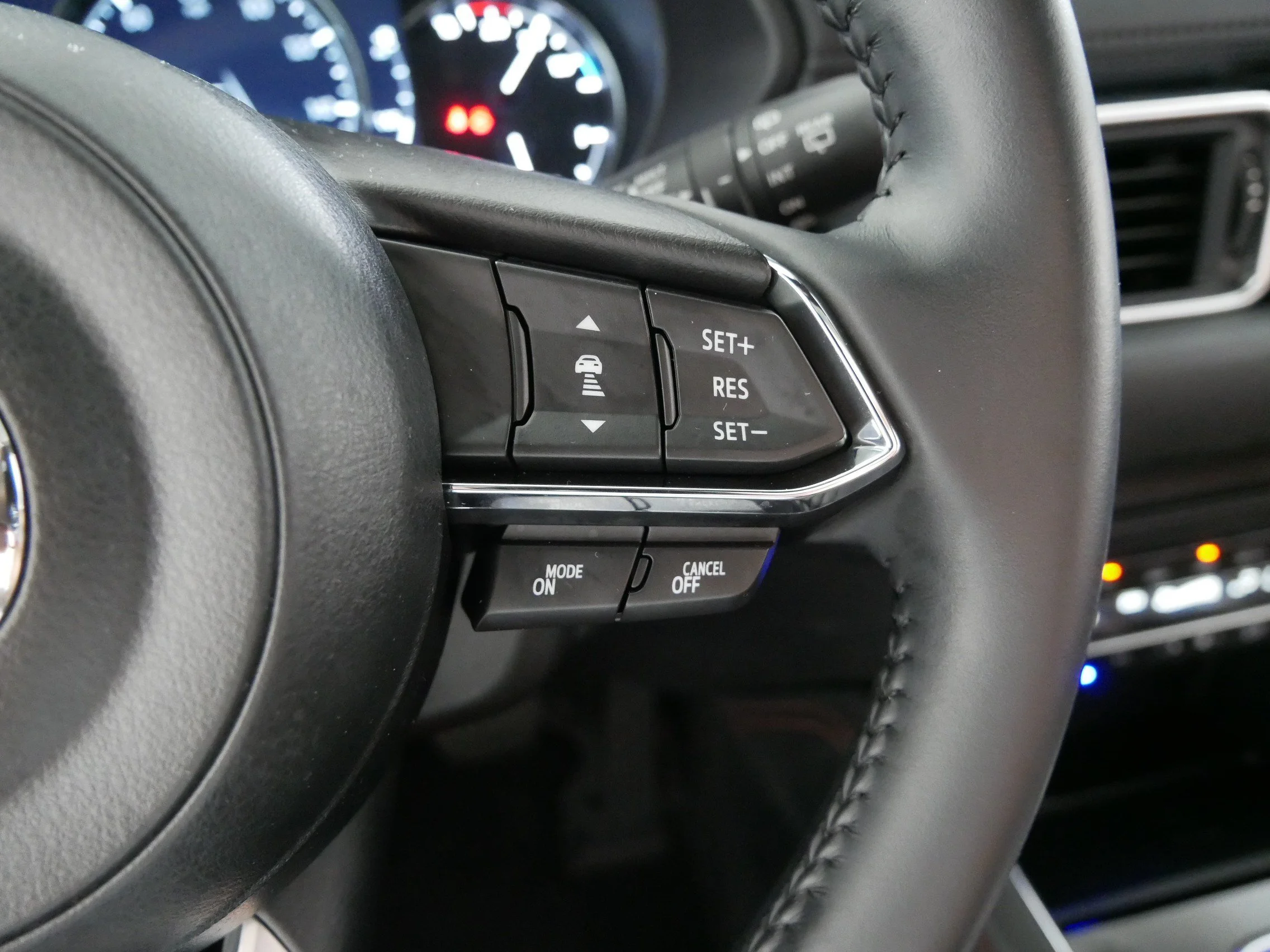Used 2024 Rhodium White Metallic Mazda 2.5 Carbon Turbo image 28