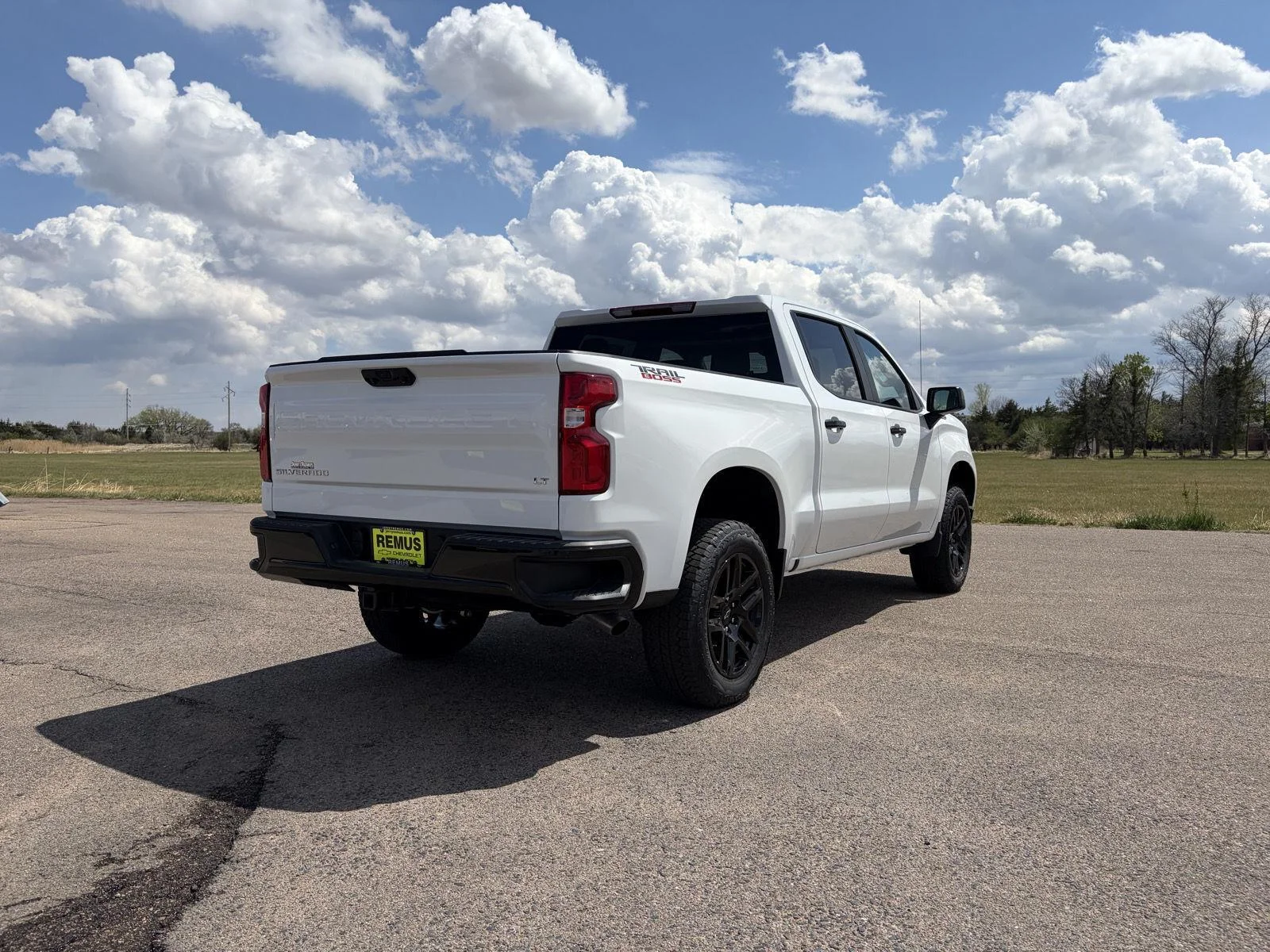 2026 Chevrolet Silverado 1500 LT Trail Boss - Photo 7