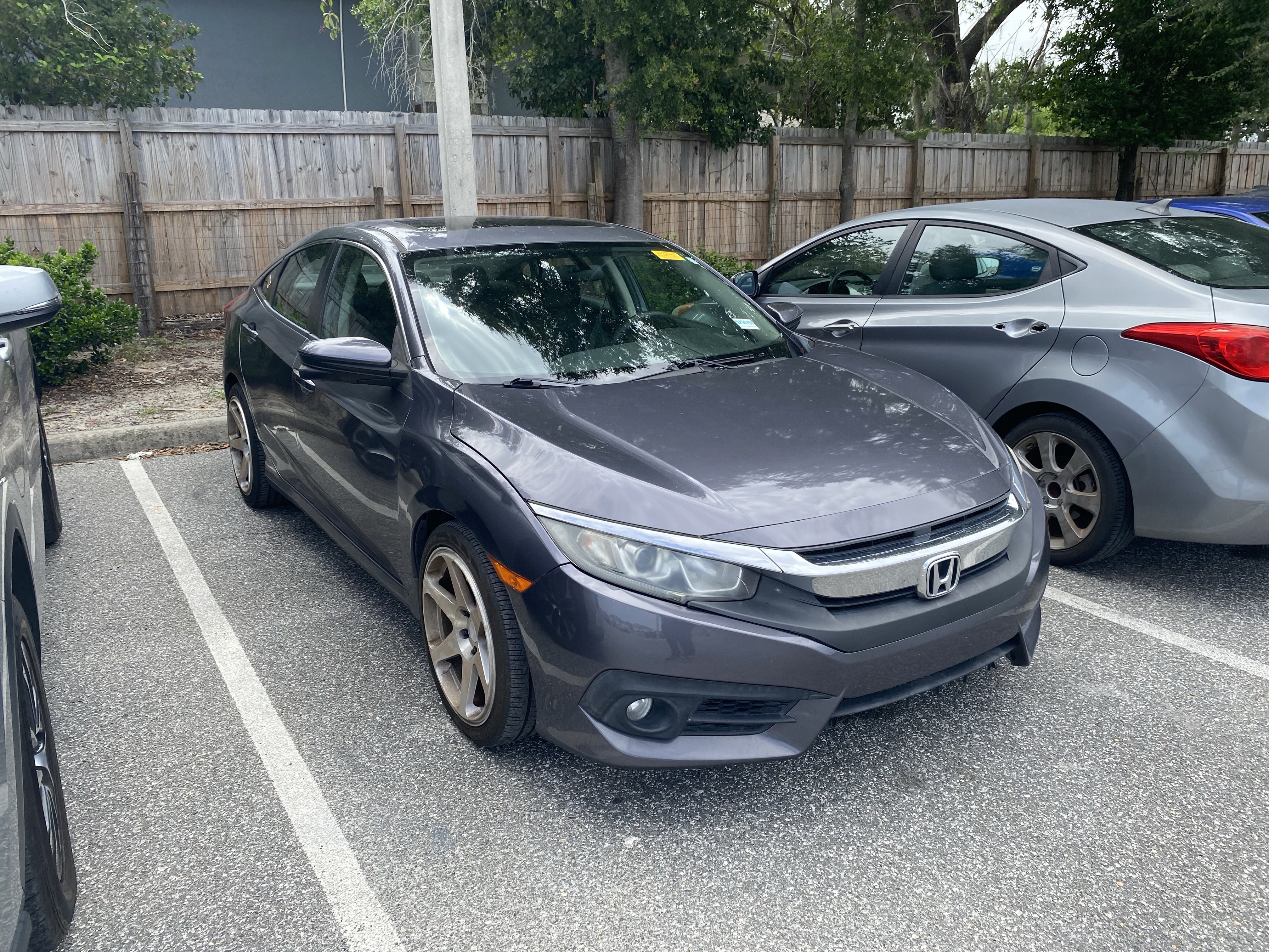 Used 2017 Modern Steel Metallic Honda EX-T image 13