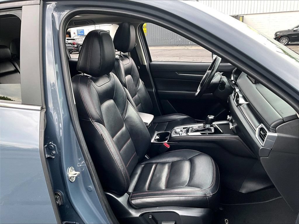Used 2024 Gray Mazda 2.5 S Carbon Edition image 11