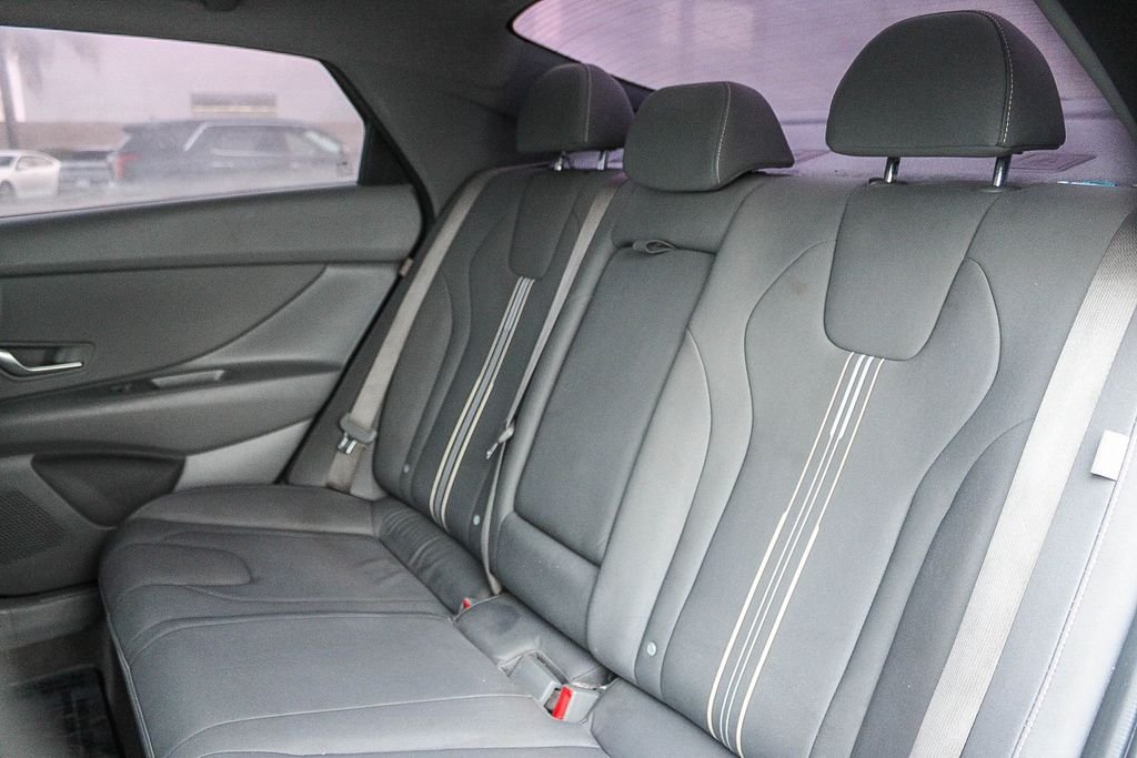 2024 Hyundai Elantra SEL - Photo 19