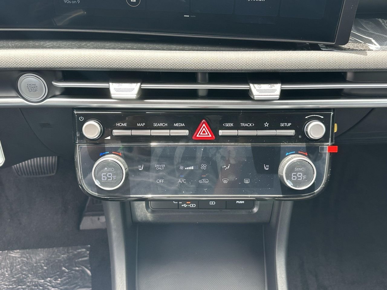 New 2026 Ash Black Hyundai SEL Convenience image 28