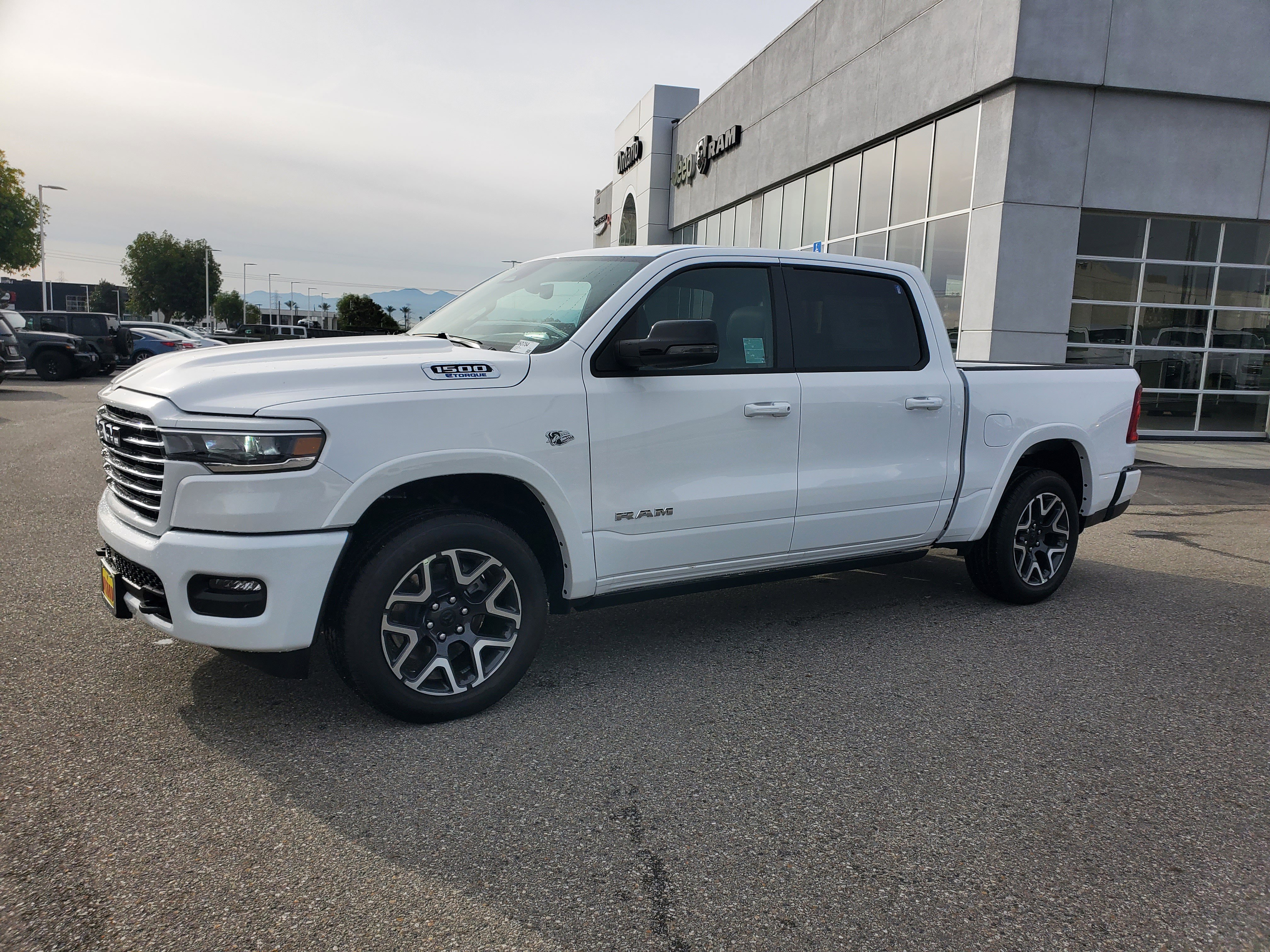 2026 RAM 1500 Laramie - Photo 8