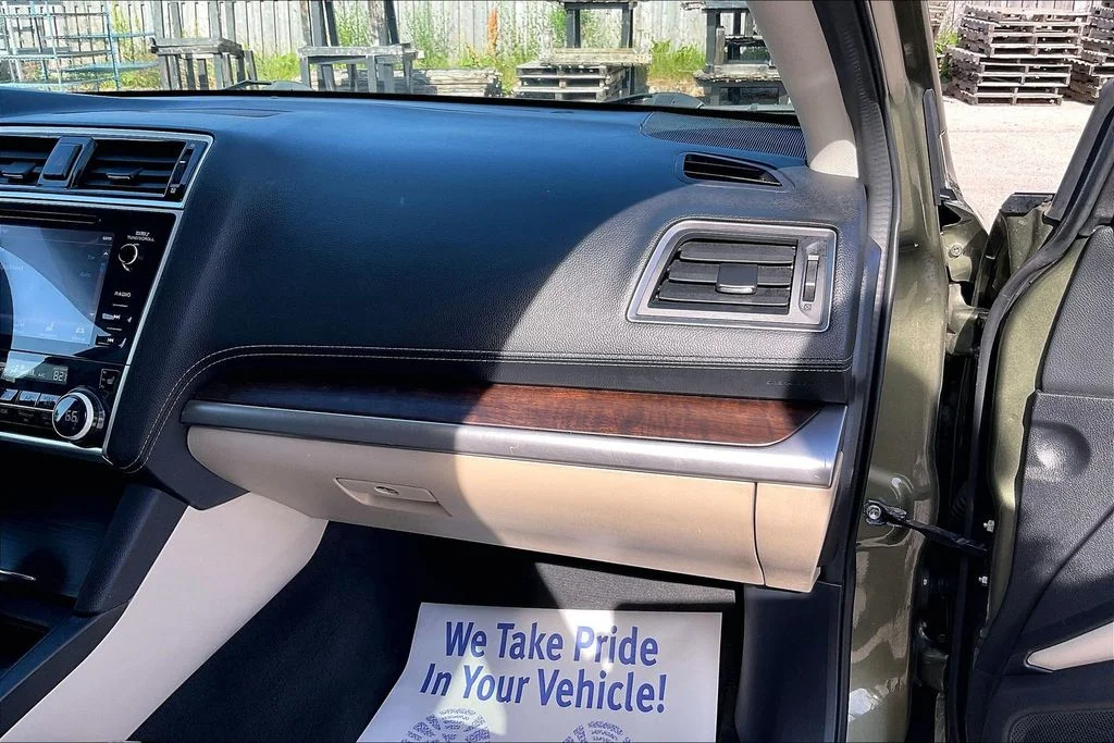 Used 2019 Green Subaru 2.5i image 16