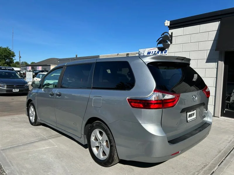 Used 2019 Silver Toyota L Minivan 4D image 6