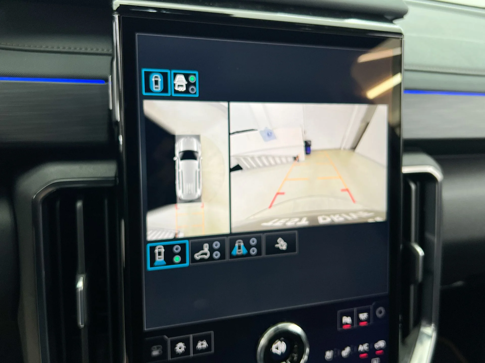 New 2026 Riverstone Metallic GMC AT4 image 71