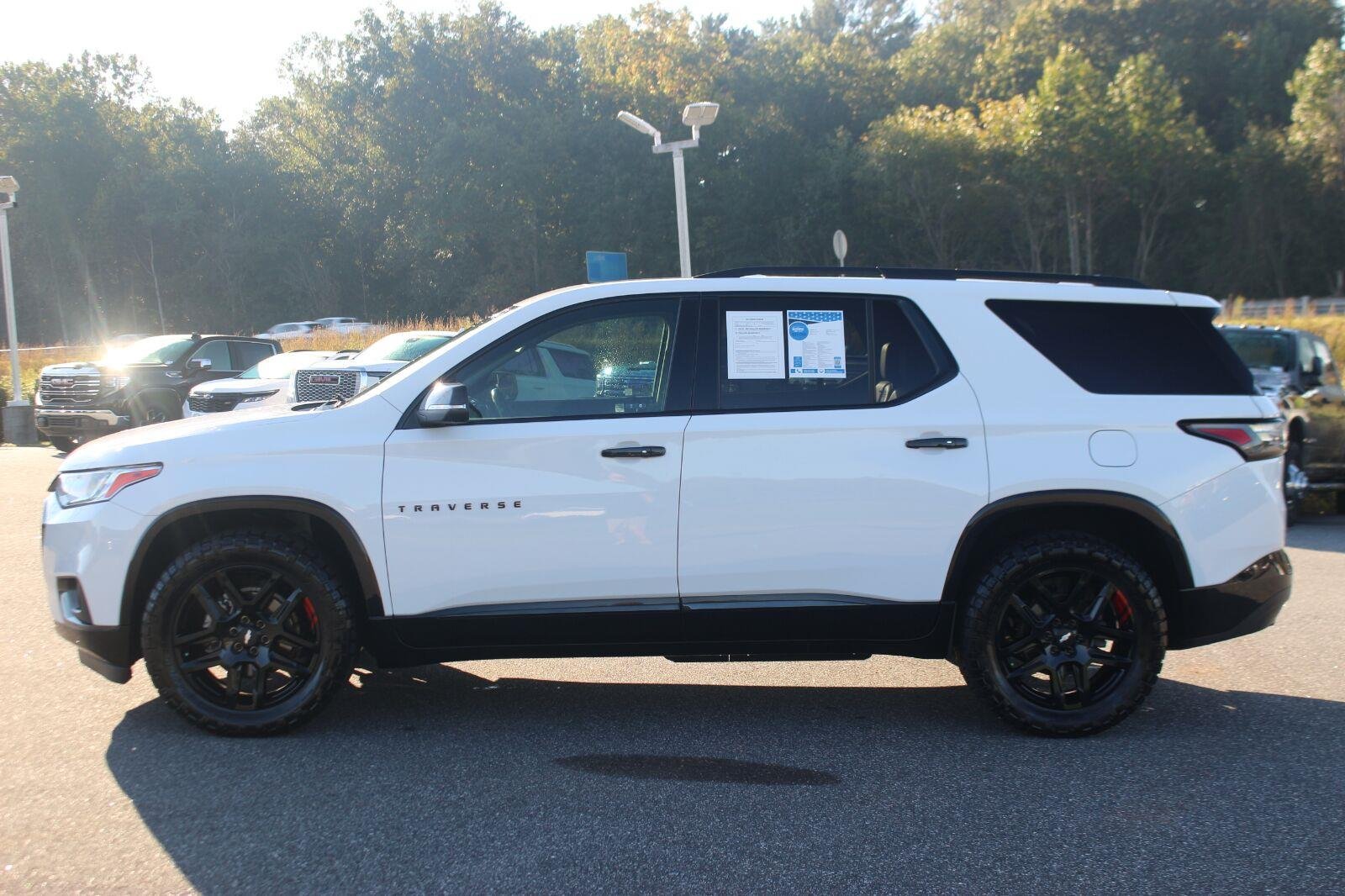 Used 2021 SUMMIT WHITE Chevrolet Premier image 4