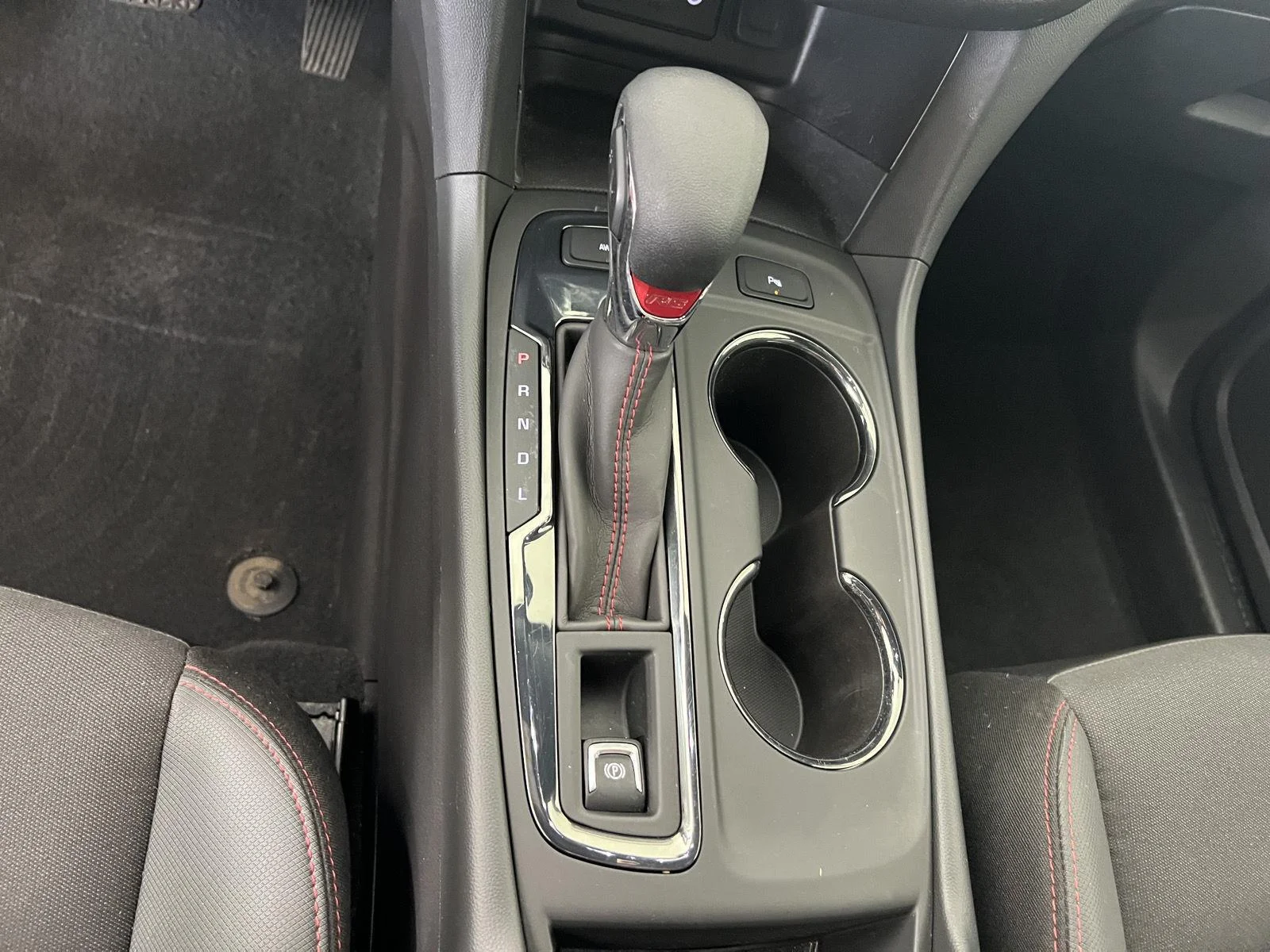 Used 2024 Radiant Red Tintcoat Chevrolet RS image 17
