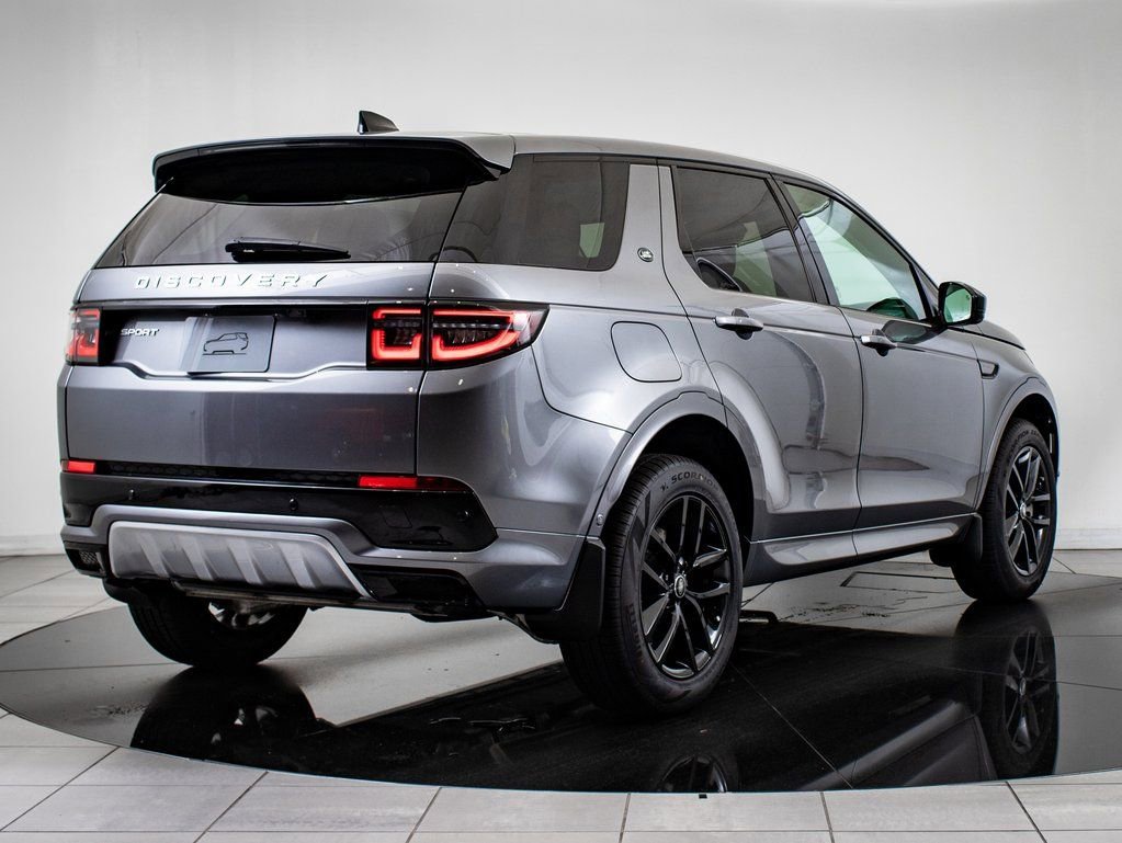 Used 2025 Eiger Grey Metallic Land Rover S image 10