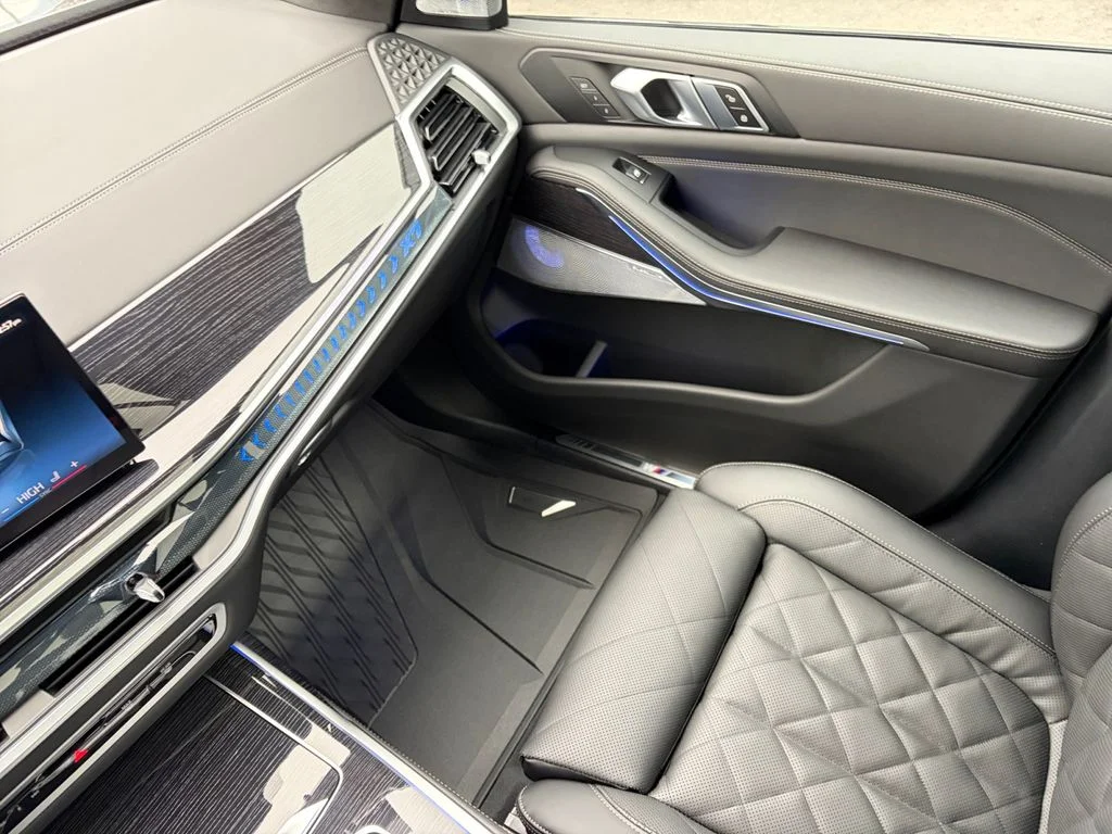 2026 BMW X7 40i - Photo 20