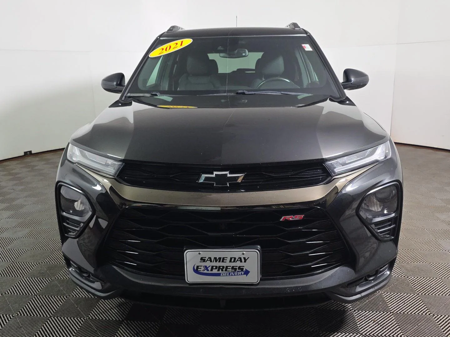 Used 2021 Mosaic Black Metallic Chevrolet RS image 11