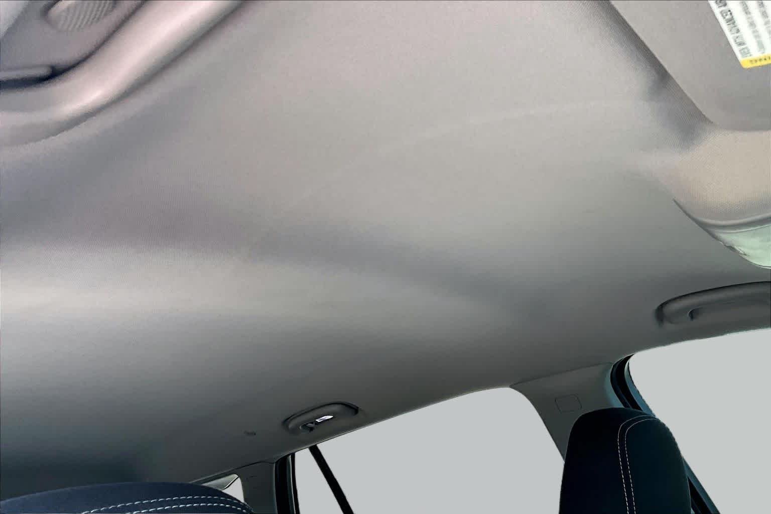 Used 2024 Ebony Twilight Metallic GMC SLE image 14