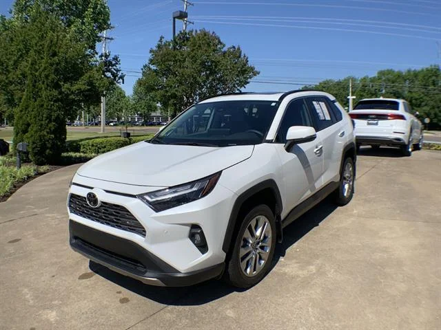 2024 Toyota RAV4