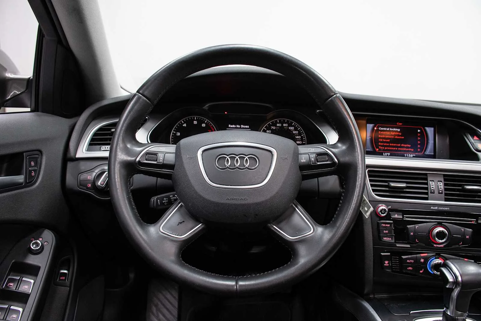 Used 2014 Monsoon Gray Metallic Audi Premium image 18