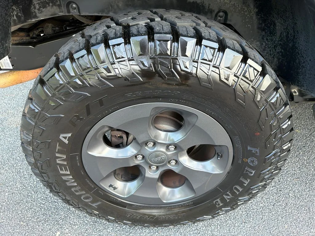 Used 2017 Gray Jeep Sport image 16