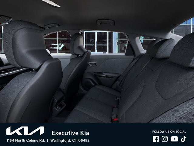 New 2026 Snow White Pearl Kia LXS image 18