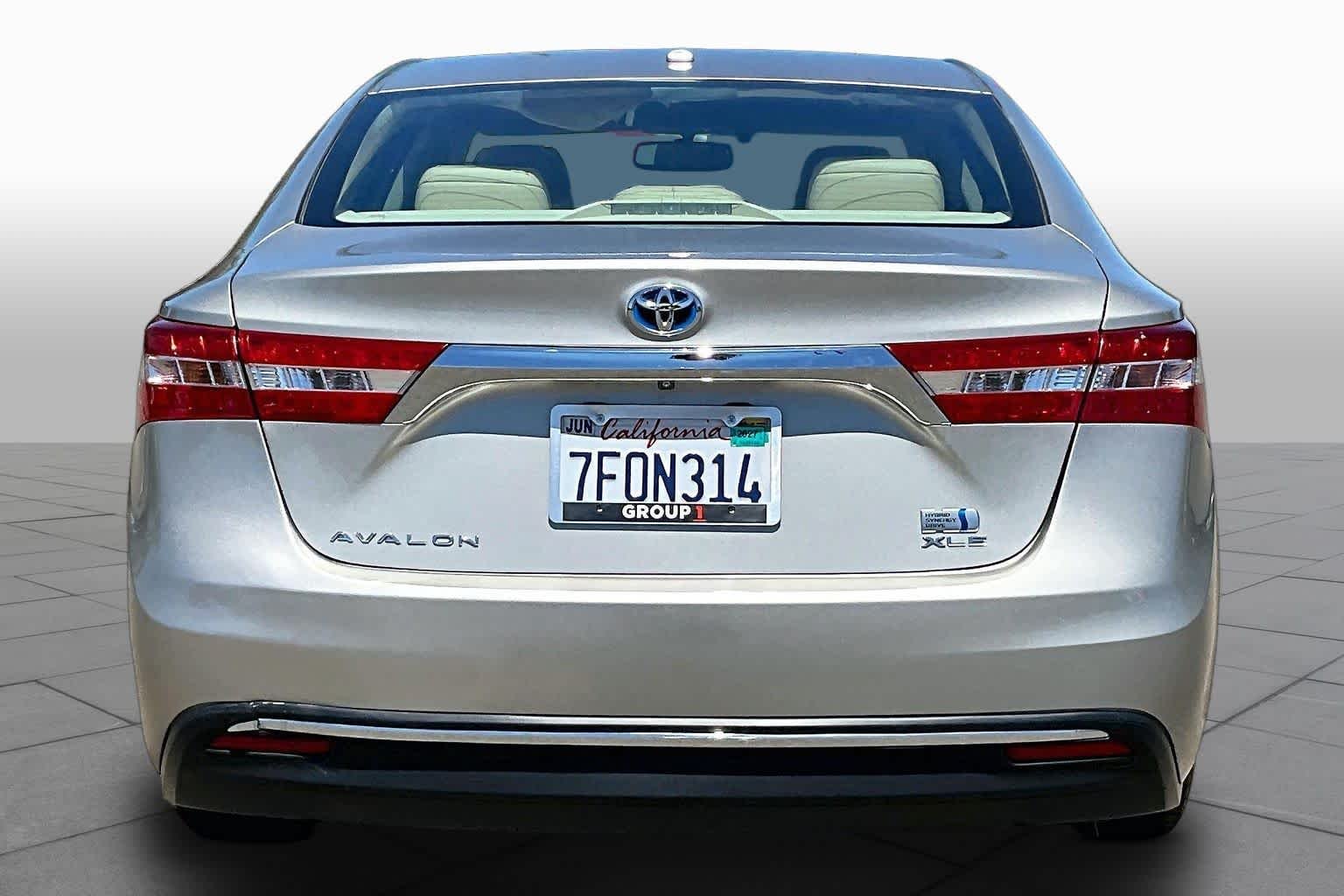 Pre-Owned 2014 Toyota Avalon Hybrid XLE Touring
