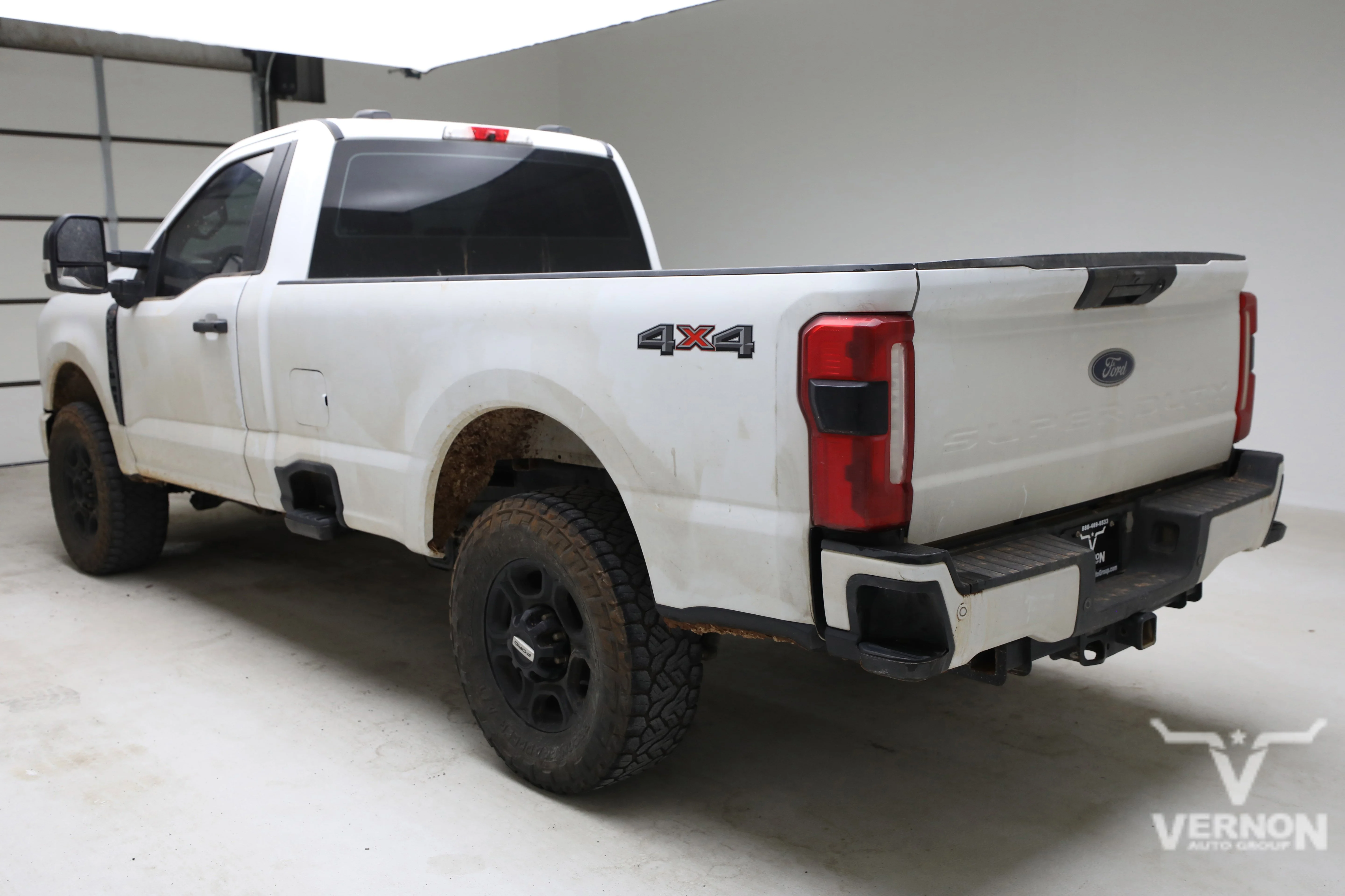 Pre-Owned 2023 Ford Super Duty F-250 XL STX Regular Cab 4x4