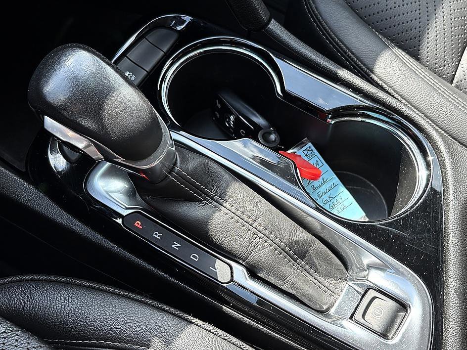 Used 2020 SATIN STEEL METALLIC Buick Essence image 23