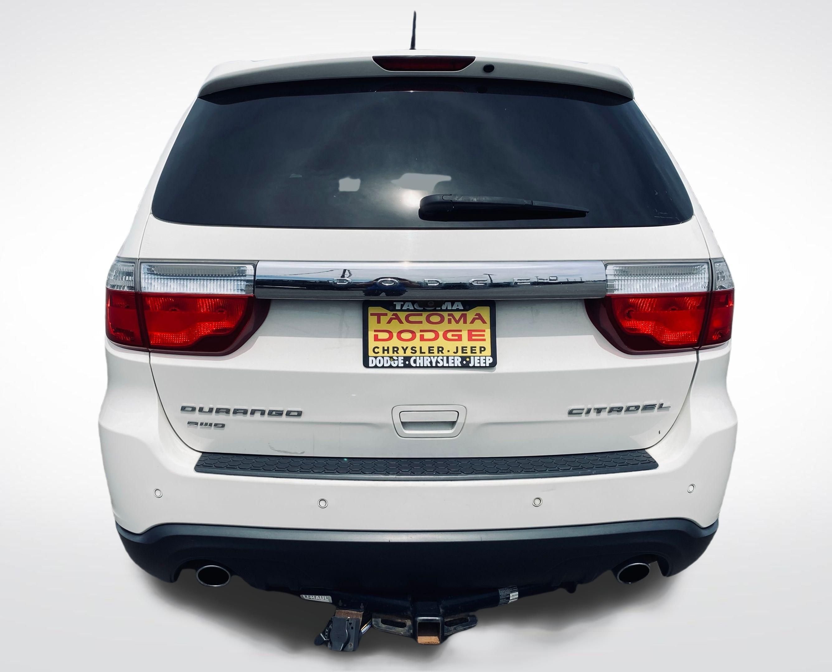 Used 2012 White Dodge Citadel image 4