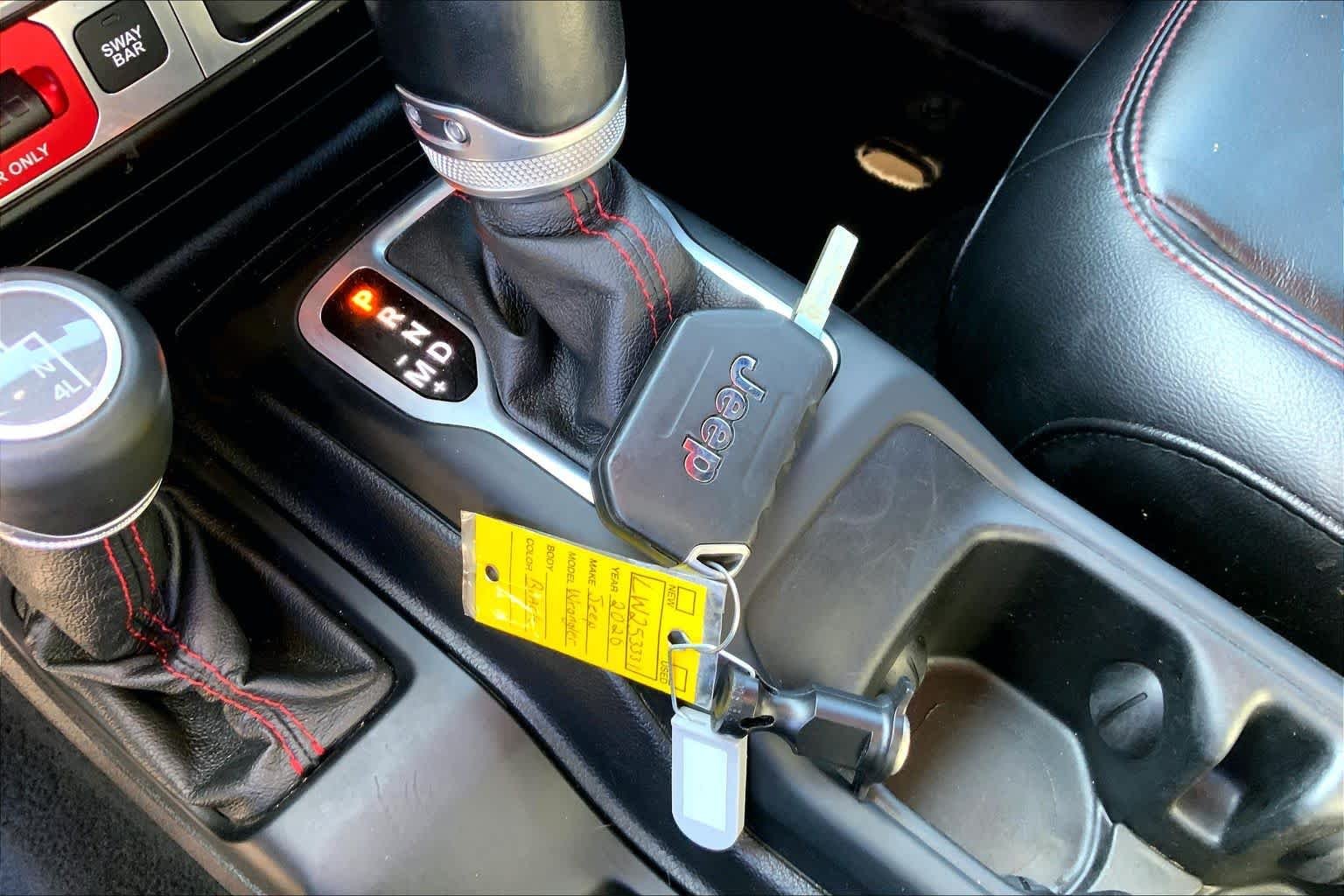 Used 2020 Black Clearcoat Jeep Recon image 25