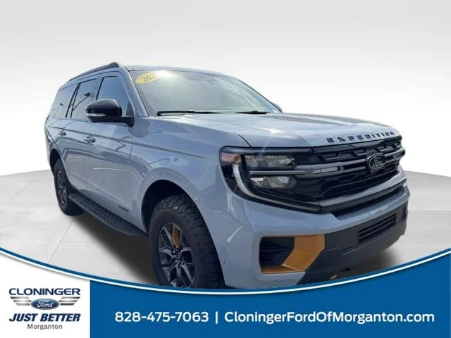 Used 2025 Gray Ford Tremor image 1