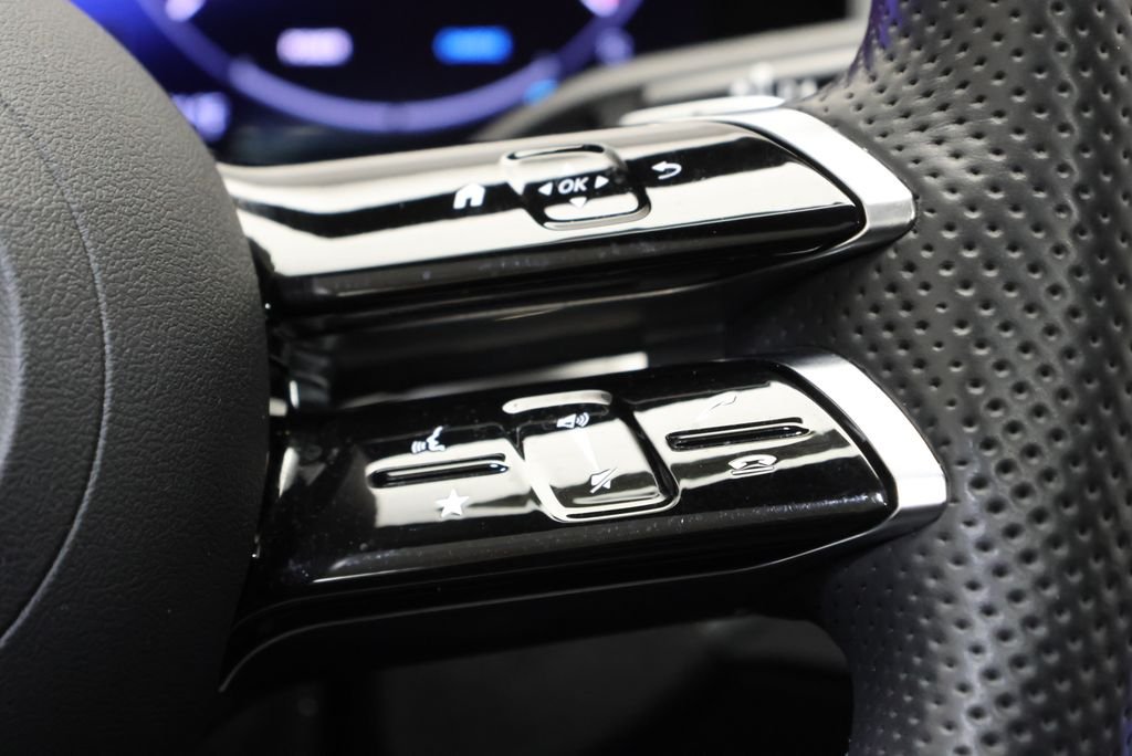Certified Used 2024 Black Mercedes-Benz C 300 image 21