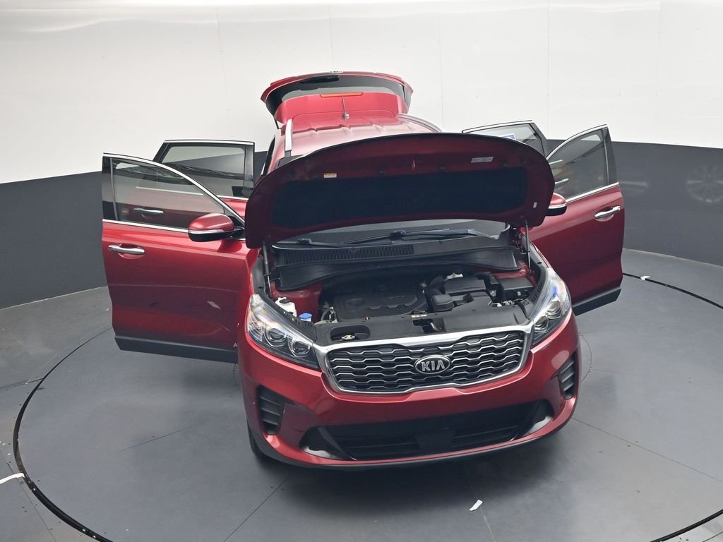 Used 2020 Red Kia LX image 41