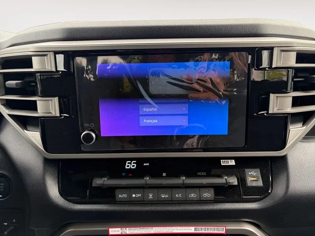 Used 2025  Toyota SR5 image 15