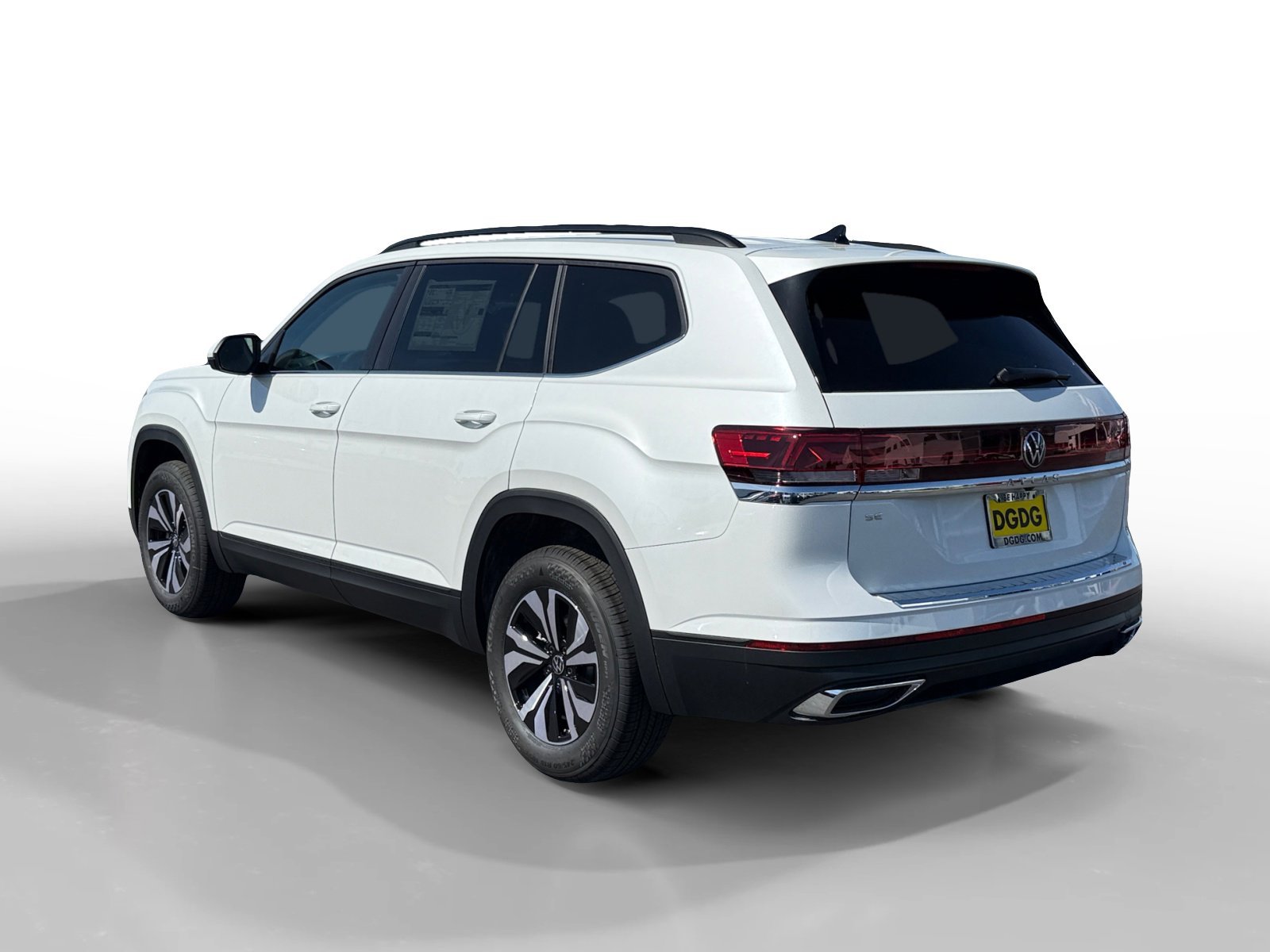 New 2026 Opal White Pearl Volkswagen 2.0T SE image 3