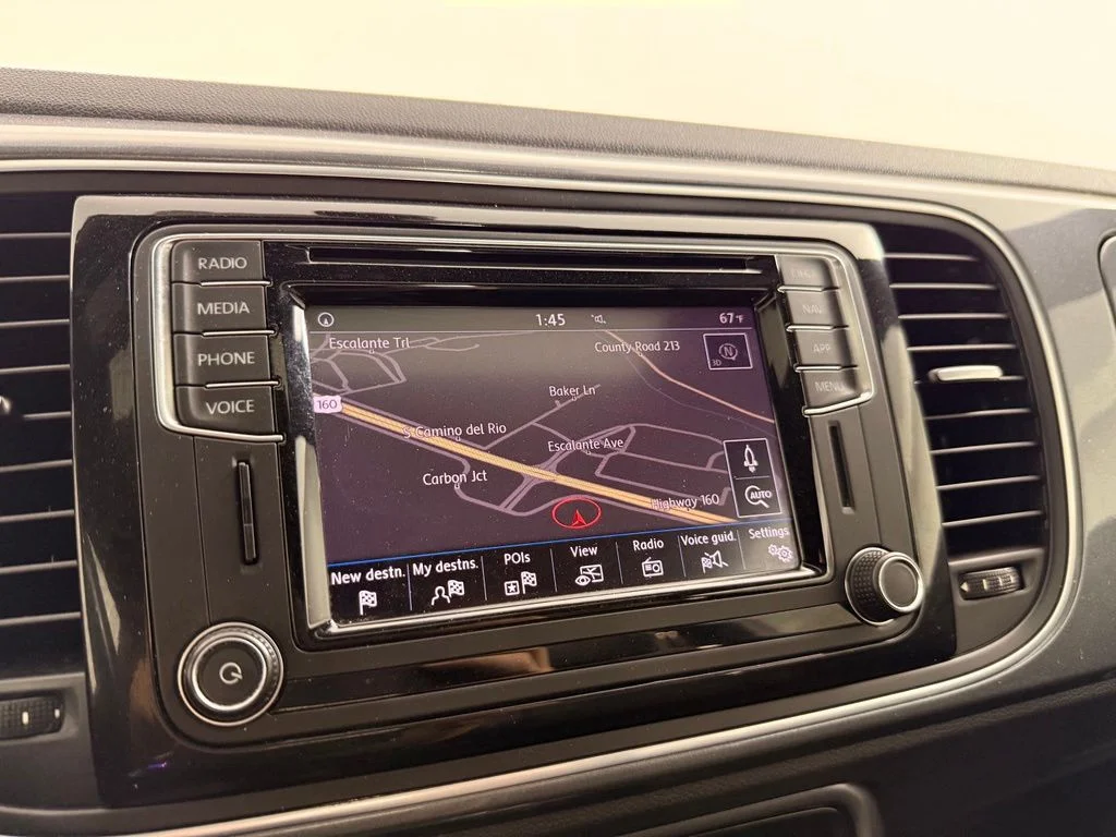 Used 2019 Gray Volkswagen 2.0T SE image 4