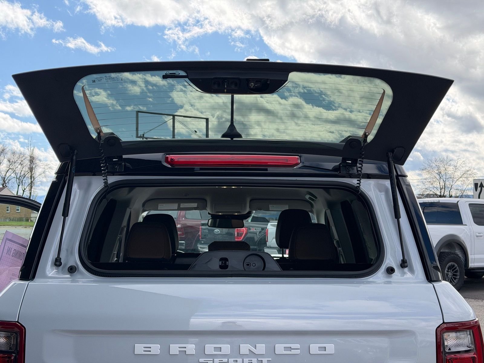 New 2026 Space White Metallic Ford Outer Banks® image 28