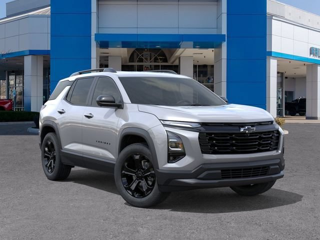 2027 Chevrolet Equinox LT - Photo 8