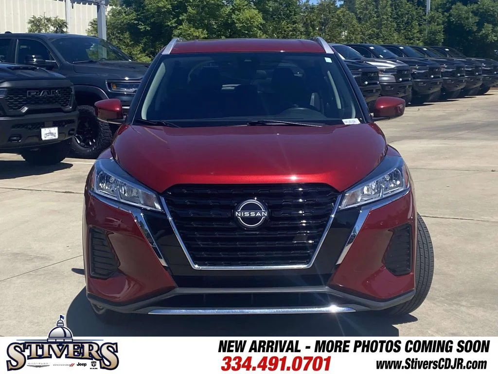 Used 2023 Nissan Kicks SV with VIN 3N1CP5CV5PL566782 for sale in Prattville, AL