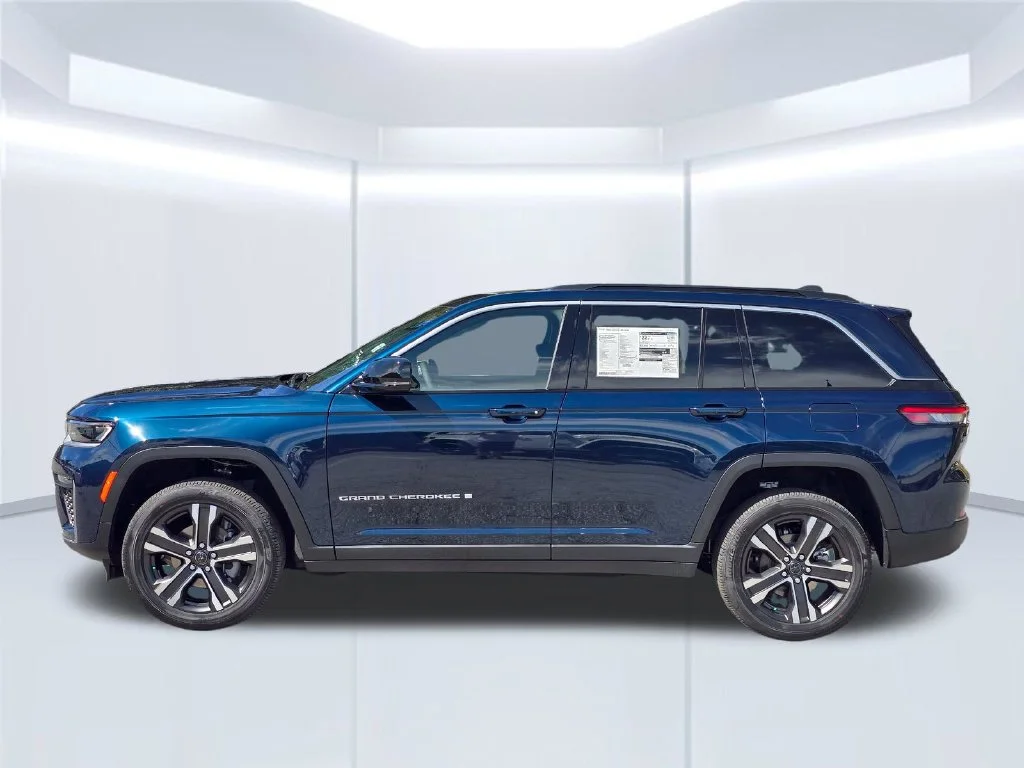New 2027 Blue Jeep Limited image 16